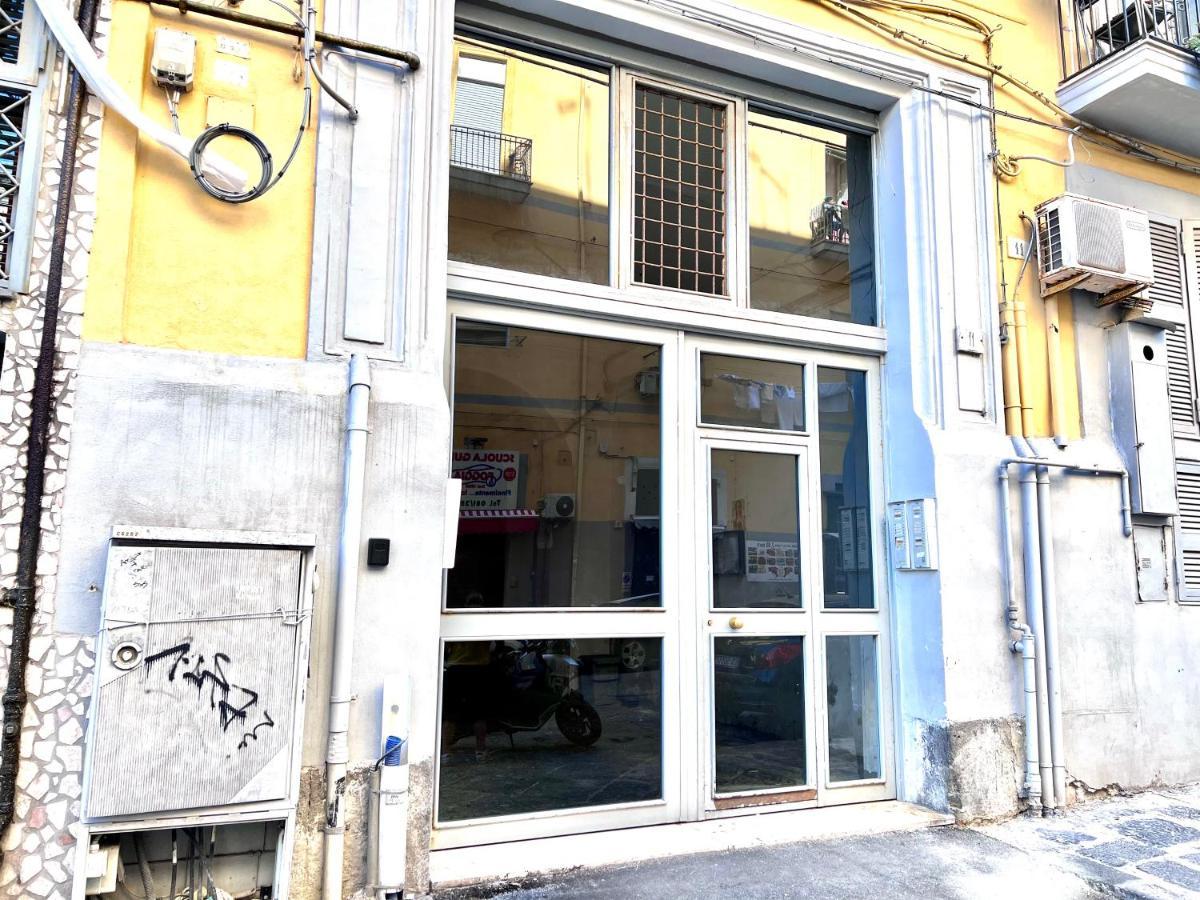 Casa Vacanza Da Zia Susetta Neapel Exteriör bild