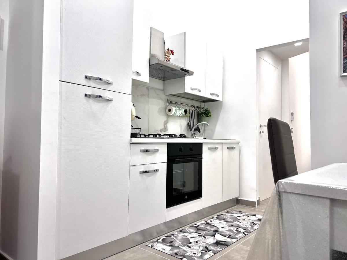 Casa Vacanza Da Zia Susetta Neapel Exteriör bild